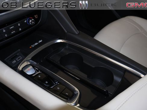 Certified 2023 Buick Enclave Essence image 23