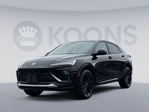 Used 2024 Buick Envista Sport Touring image 1