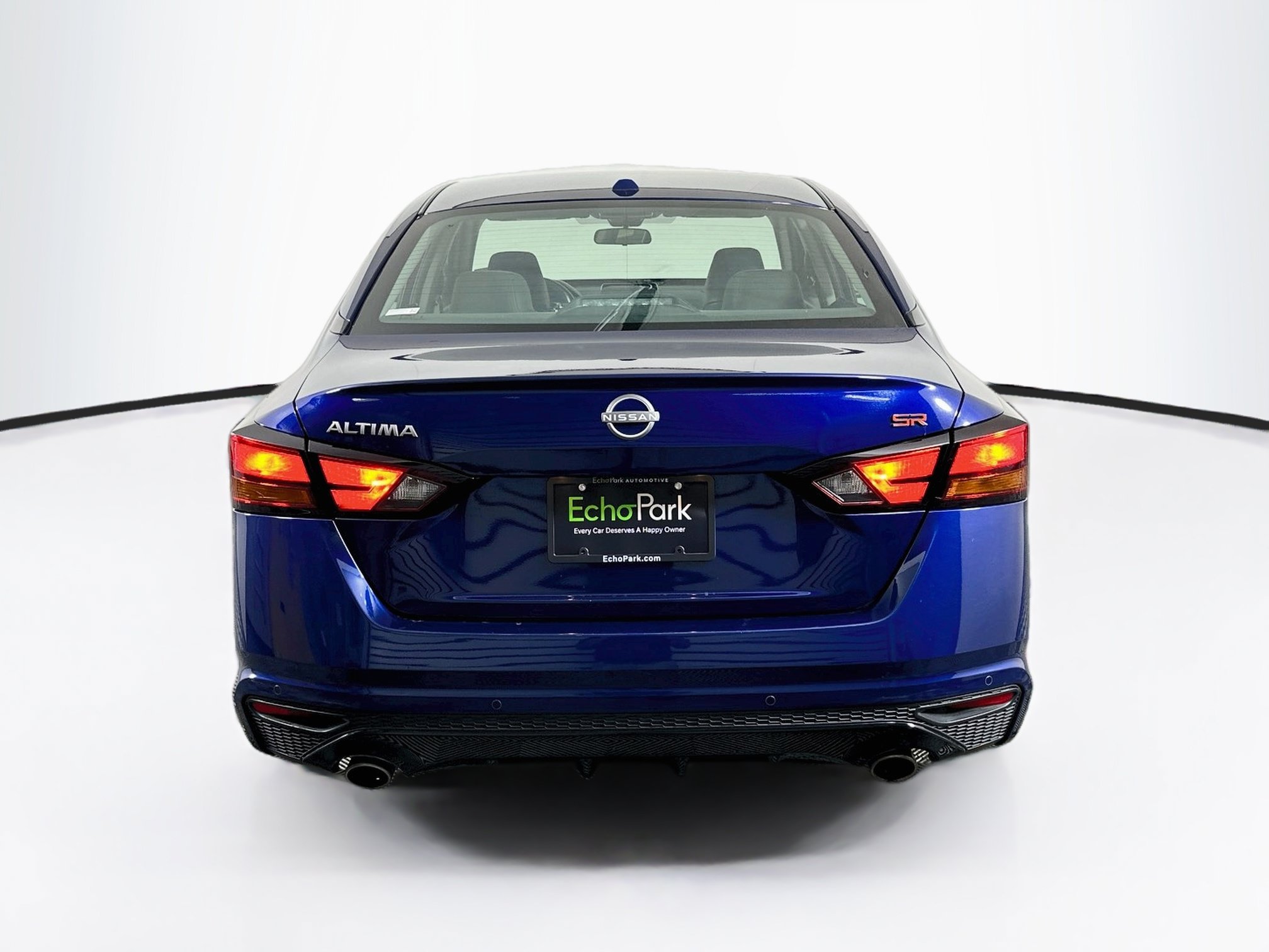 Used 2024 Nissan Altima 2.5 SR FWD image 7