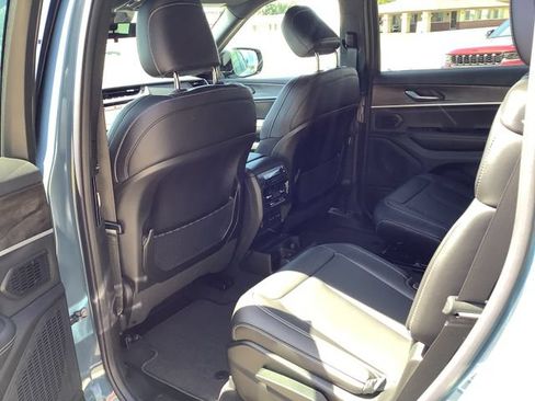 New 2026 Jeep Grand Cherokee L Limited AWD/4WD image 25
