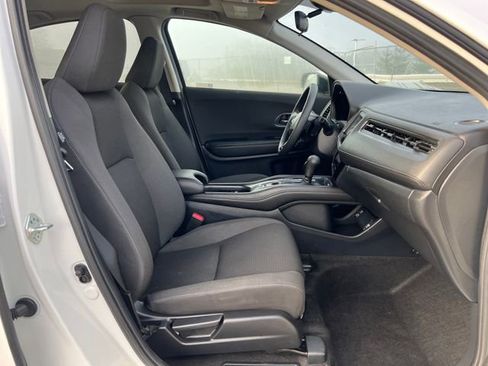 Used 2021 Honda HR-V EX image 10