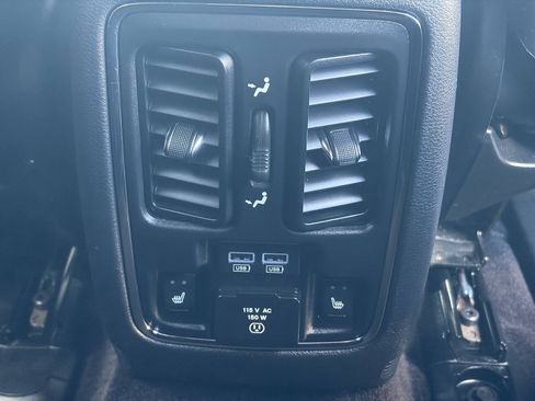 Used 2017 Jeep Grand Cherokee Limited AWD/4WD image 23