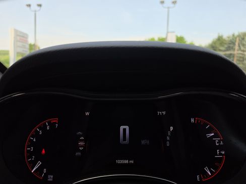 Used 2018 Dodge Durango GT w/ Premium Group AWD/4WD image 19