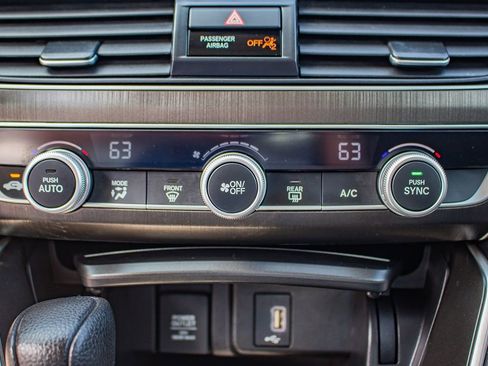 Used 2020 Honda Accord LX image 29