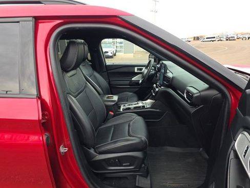 Used 2023 Ford Explorer ST w/ Equipment Group 401A image 9