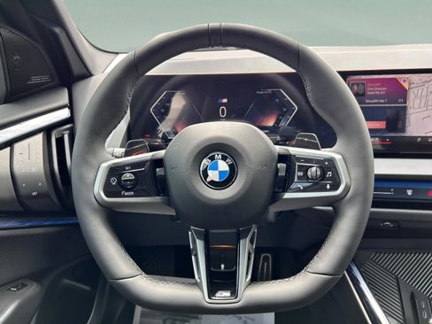 Used 2025 BMW X3 xDrive30i w/ Premium Package image 9