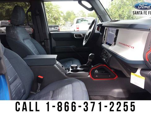 Used 2026 Ford Bronco Heritage Edition AWD/4WD image 30