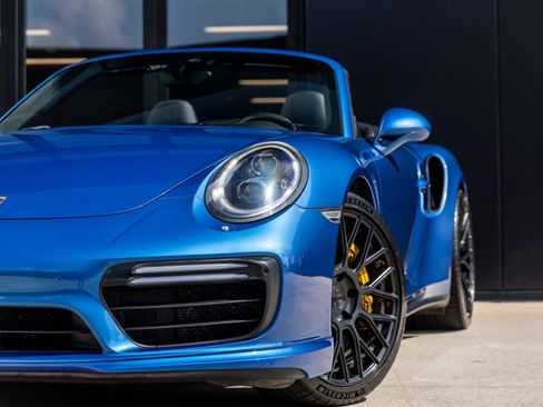 Certified 2017 Porsche 911 Turbo S AWD/4WD image 17