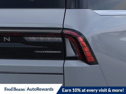 New 2026 Lincoln Navigator L Reserve AWD/4WD image 22