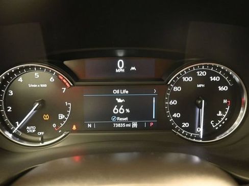 Used 2023 Cadillac XT4 Premium Luxury AWD/4WD image 5