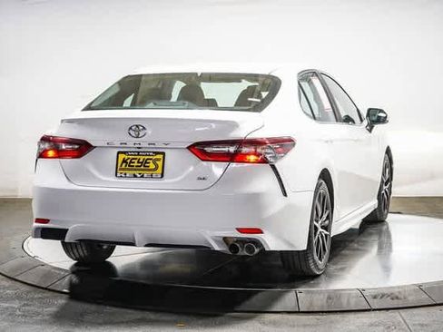 Certified 2023 Toyota Camry SE image 7