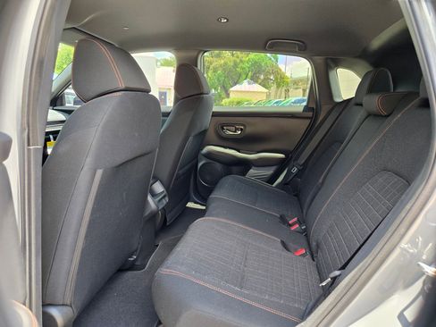 Used 2025 Honda HR-V Sport image 14