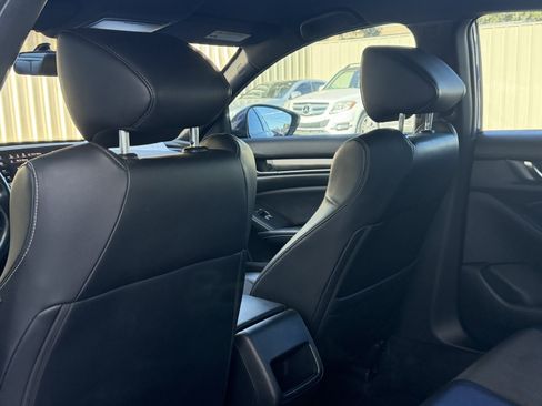 Used 2018 Honda Accord Sport image 23