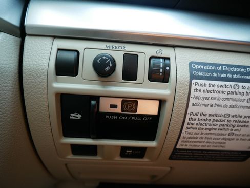 Used 2011 Subaru Outback 2.5i AWD/4WD image 26