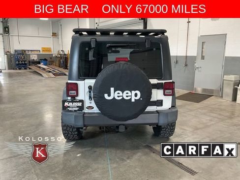 Used 2017 Jeep Wrangler Sport AWD/4WD image 5