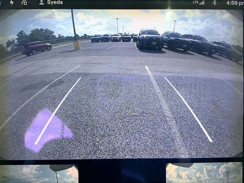 Used 2018 Tesla Model X 75D AWD/4WD image 25