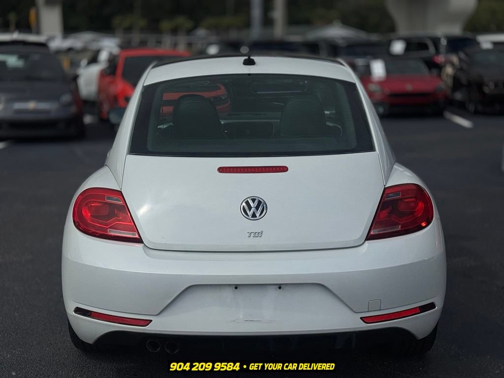 Used 2014 Volkswagen Beetle TDI FWD image 6