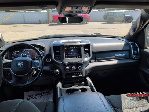 Used 2019 RAM 1500 Big Horn AWD/4WD image 21