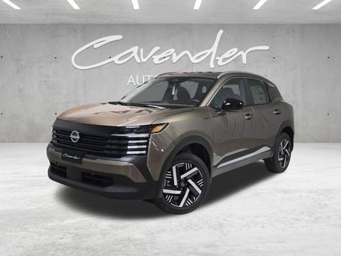 New 2026 Nissan Kicks SV FWD image 1