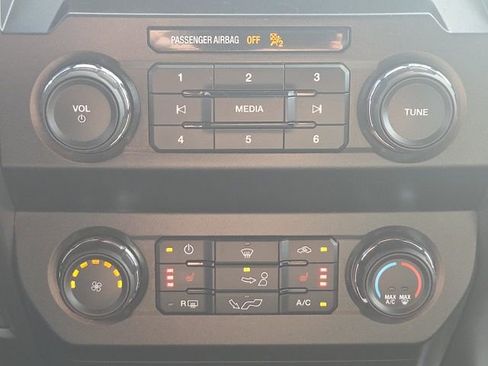 Used 2020 Ford F150 XLT w/ Equipment Group 302A Luxury image 31