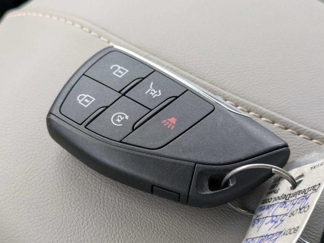Used 2026 GMC Acadia Elevation w/ Black Edition FWD image 32