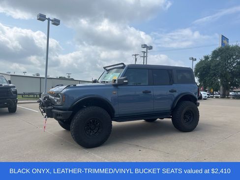 Used 2025 Ford Bronco Badlands AWD/4WD image 6