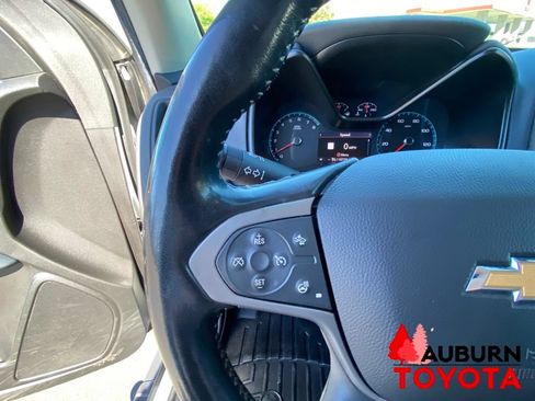 Used 2021 Chevrolet Colorado Z71 w/ Safety Package AWD/4WD image 37