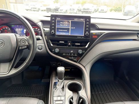 Used 2023 Toyota Camry XSE image 19