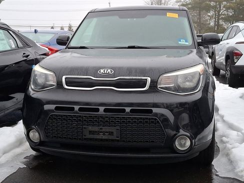 Used 2016 Kia Soul + w/ Audio Package image 4