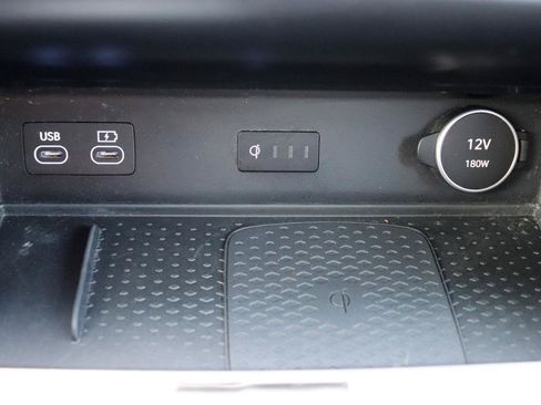 Used 2025 Genesis GV80 2.5T Standard AWD/4WD image 39