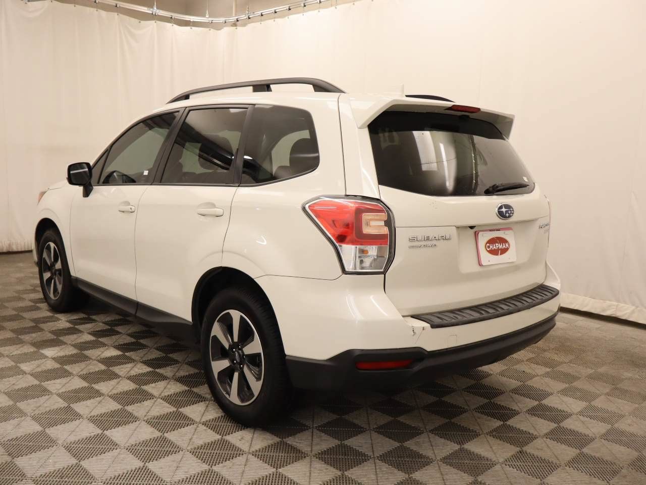 Used 2017 Subaru Forester 2.5i Premium w/ All-Weather Package AWD/4WD image 3