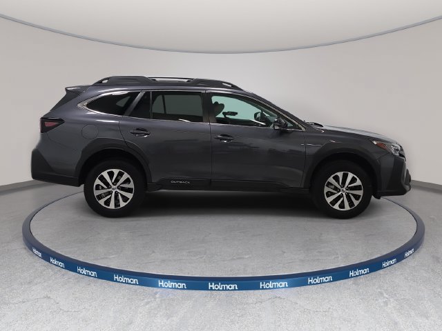 Used 2023 Subaru Outback Premium AWD/4WD image 5