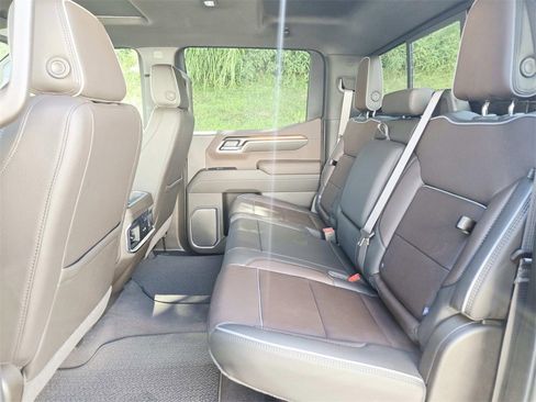 New 2026 GMC Sierra 1500 Denali image 13