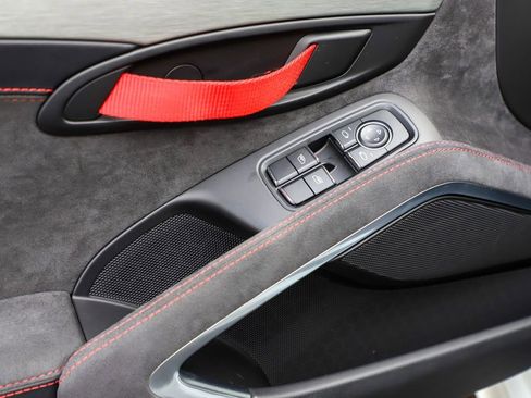 Used 2016 Porsche Cayman GT4 image 40