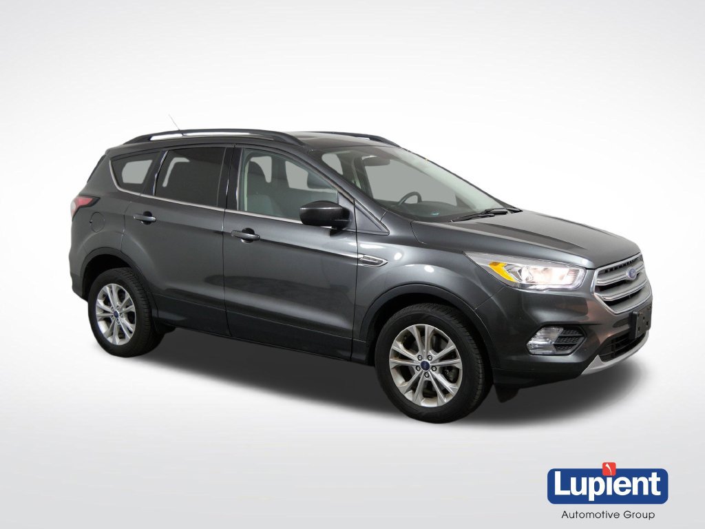 Used 2017 Ford Escape SE w/ Equipment Group 201A AWD/4WD 360° Tour