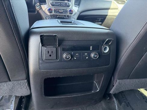 Used 2017 GMC Yukon XL SLT image 22