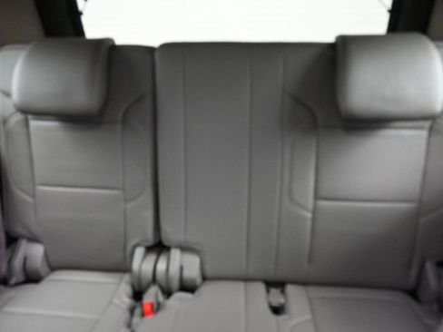 Used 2018 GMC Yukon Denali w/ Open Road Package image 12