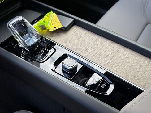 New 2026 Volvo XC60 B5 Plus w/ Protection Package Premier image 12