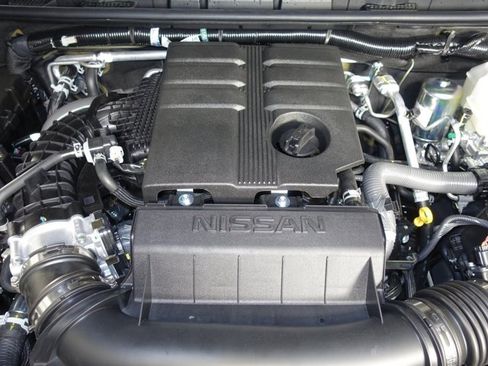 New 2026 Nissan Frontier SV w/ SV Convenience Package image 9