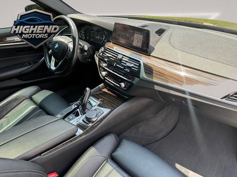 Used 2019 BMW 530i xDrive w/ Convenience Package image 19
