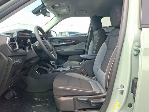 New 2026 Chevrolet TrailBlazer LT w/ Midnight Edition AWD/4WD image 6