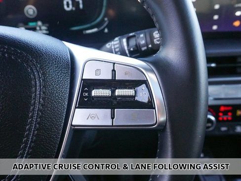 Used 2024 Kia Telluride S w/ S Sunroof Package image 4