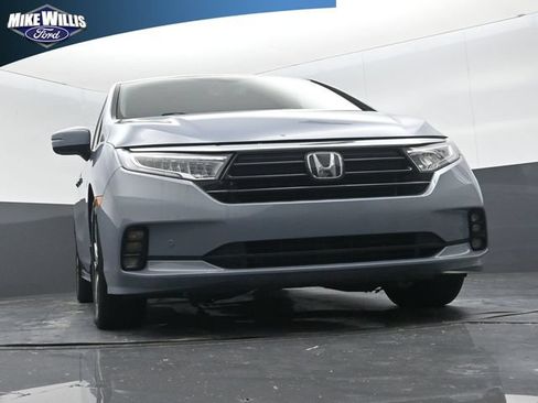 Used 2023 Honda Odyssey Touring image 18