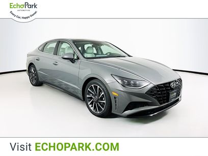 Used 2022 Hyundai Sonata Limited w/ Preferred Accessory Package