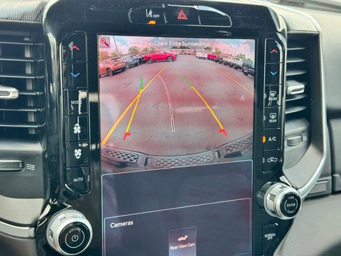 New 2026 RAM 1500 4x4 Crew Cab image 28