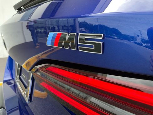 New 2027 BMW M5 Touring AWD/4WD image 14