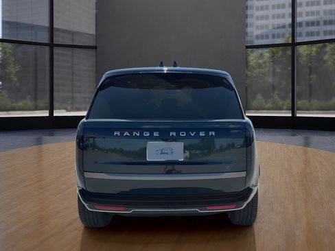 New 2026 Land Rover Range Rover Long Wheelbase SE AWD/4WD image 6