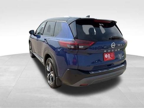 Used 2021 Nissan Rogue SL w/ Premium Package FWD image 7