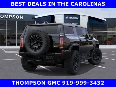 New 2026 GMC Hummer EV SUV w/ LPO, Dark Essentials Package AWD/4WD image 4