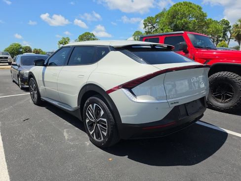 Certified 2024 Kia EV6 Light RWD image 13